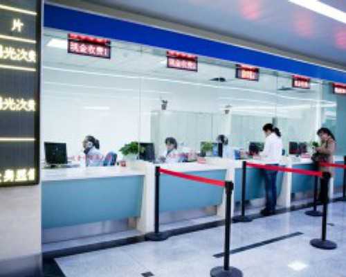 孕妇维生素C补充：品牌推荐、误区解析与正确做法