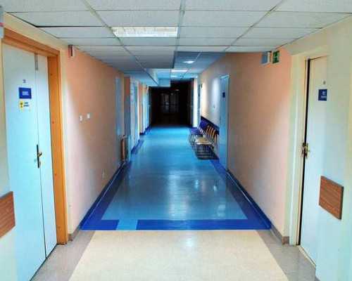 产后刷牙方法要用竖刷法